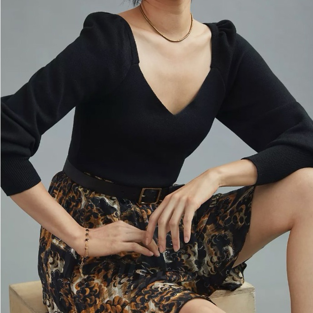 Anthropologie sweetheart puff sleeved sweater